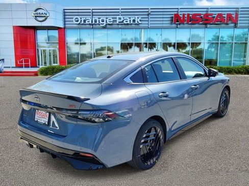 New 2026 Nissan Sentra SR w/ SR Premium Package image 2