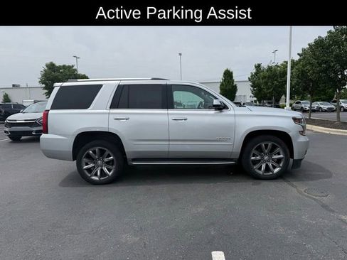 Used 2018 Chevrolet Tahoe Premier AWD/4WD image 2