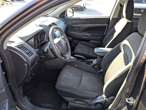 Used 2020 Mitsubishi Outlander Sport ES image 21