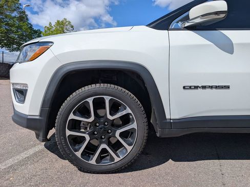 Used 2018 Jeep Compass Limited w/ Safe & Security Group AWD/4WD image 11