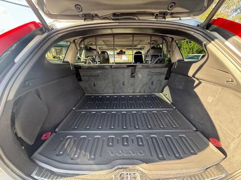 Used 2017 Volvo XC60 T5 Dynamic w/ Preferred Option Package image 21