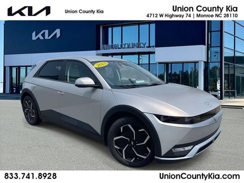 Used 2023 Hyundai Ioniq 5 SEL w/ Cargo Package AWD/4WD image 1