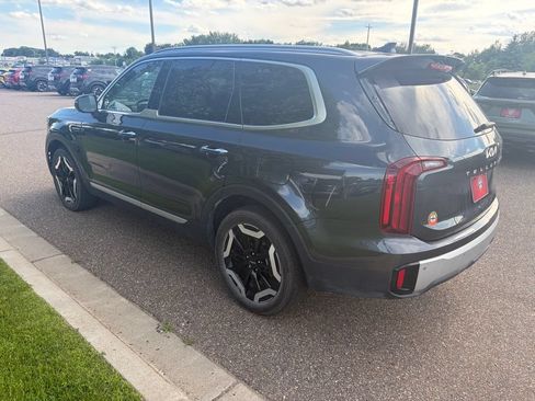 Certified 2024 Kia Telluride S w/ S Sunroof Package AWD/4WD image 5