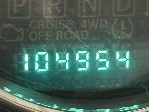 Used 2012 Jeep Wrangler Unlimited Sahara w/ Connectivity Group image 25