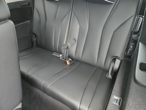 Used 2026 Acura MDX w/ Advance Package image 31