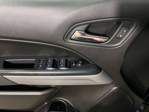 Certified 2019 Chevrolet Colorado LT w/ Luxury Package, Chrome AWD/4WD image 13