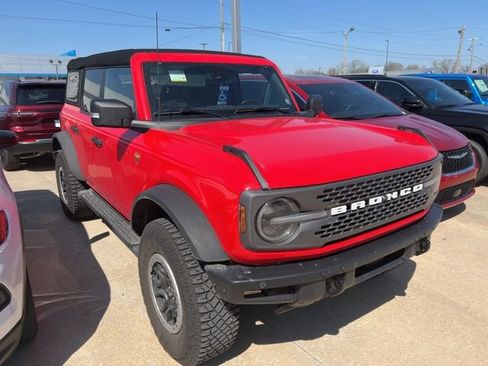 Used 2024 Ford Bronco Badlands w/ Sasquatch Package image 5