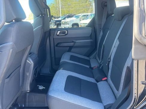 Used 2022 Ford Bronco Big Bend image 13