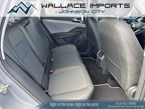 Used 2023 Volkswagen Taos SE FWD image 40