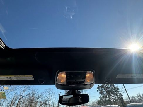 Used 2020 Jeep Grand Cherokee Trailhawk image 16