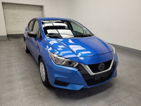 Used 2020 Nissan Versa S image 13