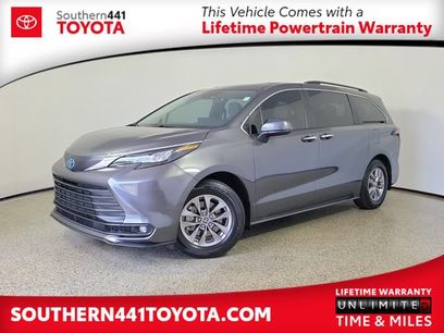 Used 2025 Toyota Sienna XLE