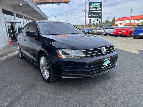 Used 2017 Volkswagen Jetta S FWD image 9