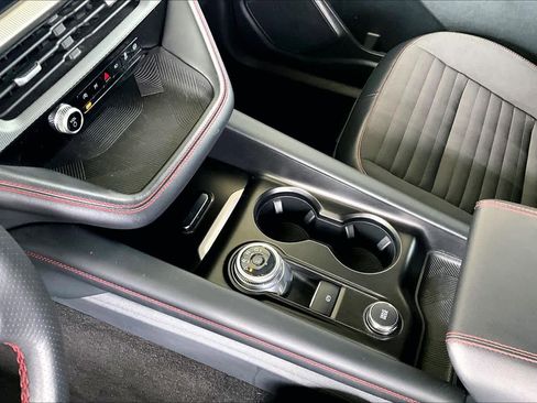 Certified 2025 Ford Explorer ST-Line image 16