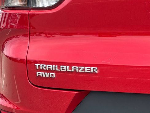 Used 2026 Chevrolet TrailBlazer LT w/ Convenience Package AWD/4WD image 31