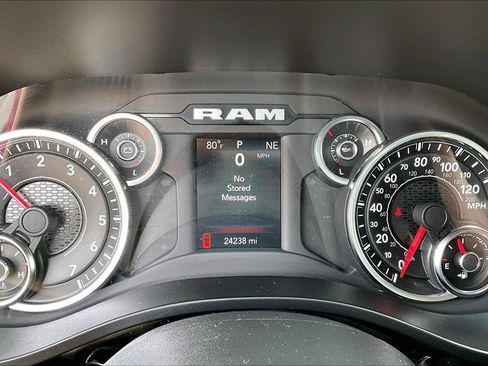 Used 2023 RAM 1500 Big Horn AWD/4WD image 14