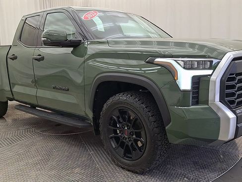 Used 2022 Toyota Tundra Limited w/ TRD Off-Road Package AWD/4WD image 5