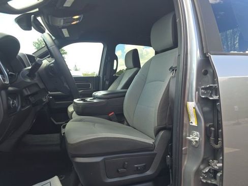 Used 2024 RAM 2500 Big Horn w/ Bed Utility Group image 9