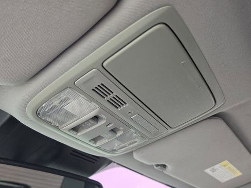 Used 2017 Honda CR-V EX-L image 34