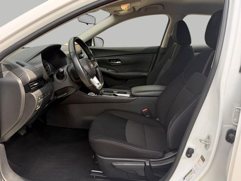 Used 2023 Nissan Sentra SV FWD image 22