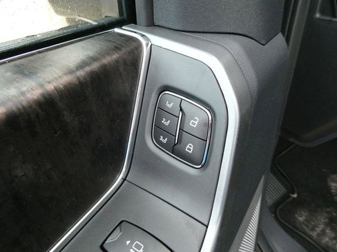 New 2026 Ford F350 Lariat w/ Black Appearance Package AWD/4WD image 22