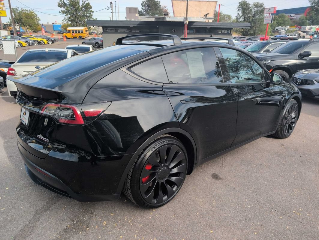 Used 2023 Tesla Model Y Performance AWD/4WD image 7