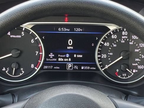 Used 2025 Nissan Sentra SV FWD image 38