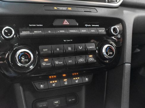 Used 2022 Kia Sportage SX image 19