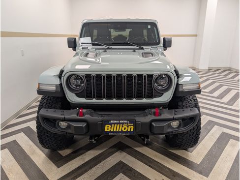 Used 2024 Jeep Wrangler Unlimited Rubicon AWD/4WD image 26