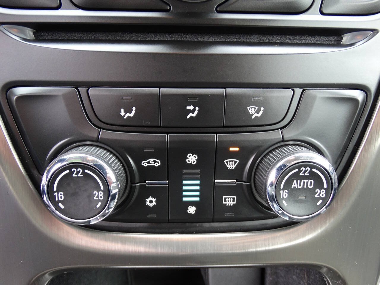 Used 2016 Buick Verano Convenience FWD image 23