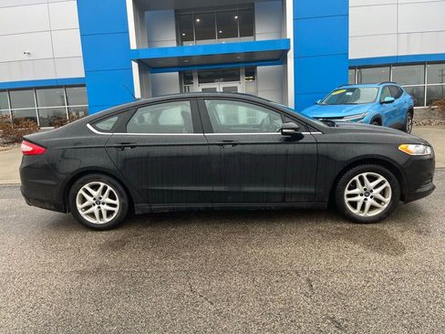 Used 2020 Chevrolet Malibu LT w/ Leather Package image 2