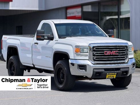 Used 2018 GMC Sierra 2500 4x4 Regular Cab image 1