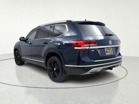 Used 2018 Volkswagen Atlas SEL Premium image 6