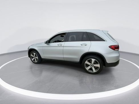 Used 2020 Mercedes-Benz GLC 300 image 6