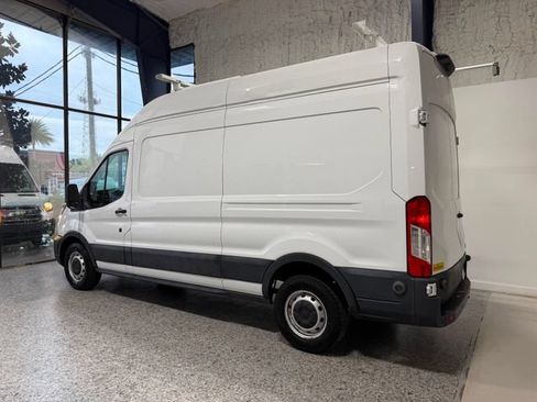 Used 2020 Ford Transit 250 148 High Roof w/ Load Area Protection Package RWD image 2