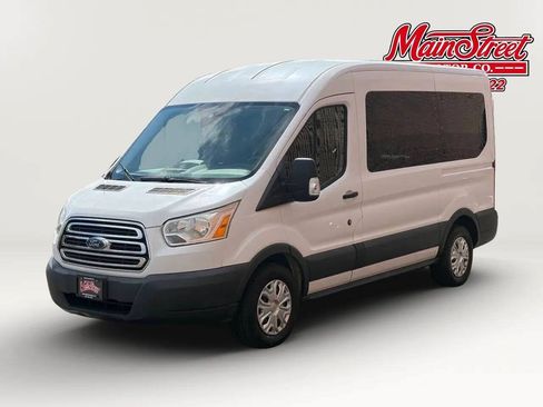 Used 2015 Ford Transit 150 XLT RWD image 3