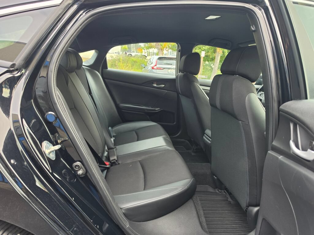 Used 2020 Honda Civic Sport image 12