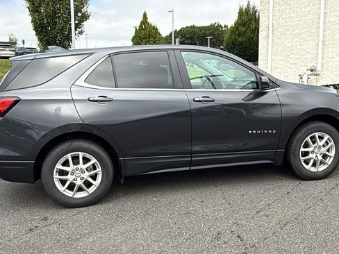 Used 2022 Chevrolet Equinox LT image 4