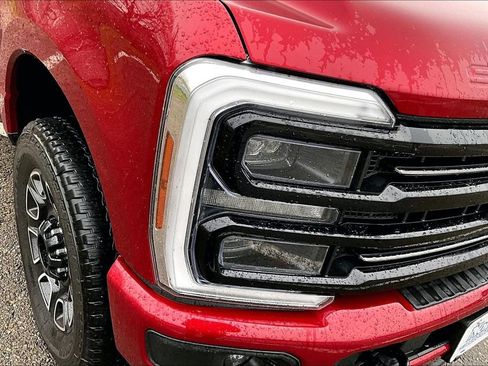 New 2025 Ford F250 Platinum AWD/4WD image 34