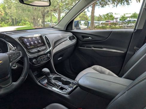 Used 2024 Chevrolet Equinox Premier FWD image 15