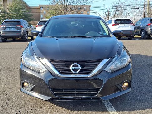 Used 2018 Nissan Altima 2.5 SR image 2