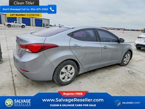 Used 2016 Hyundai Elantra SE FWD image 4