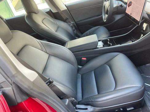 Used 2018 Tesla Model 3 Long Range RWD image 12