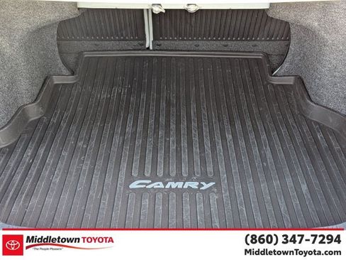 Used 2017 Toyota Camry XLE w/ Moonroof Package FWD image 34