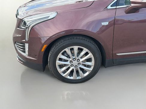 Used 2022 Cadillac XT5 Premium Luxury w/ Technology Package AWD/4WD image 33