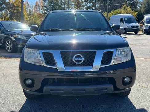Used 2016 Nissan Frontier SV w/ SV Value Truck Package RWD image 2