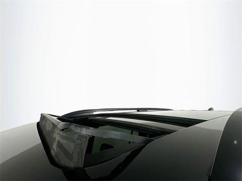 Certified 2024 Honda Pilot TrailSport image 10