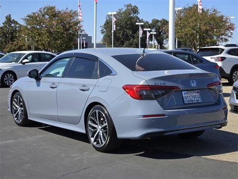 Used 2024 Honda Civic Touring image 6