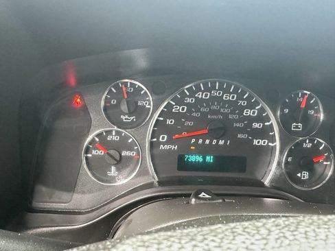 Used 2021 Chevrolet Express 2500 w/ Driver Convenience Package image 22