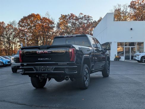 New 2026 GMC Sierra 2500 Denali w/ Max Trailering Package image 4